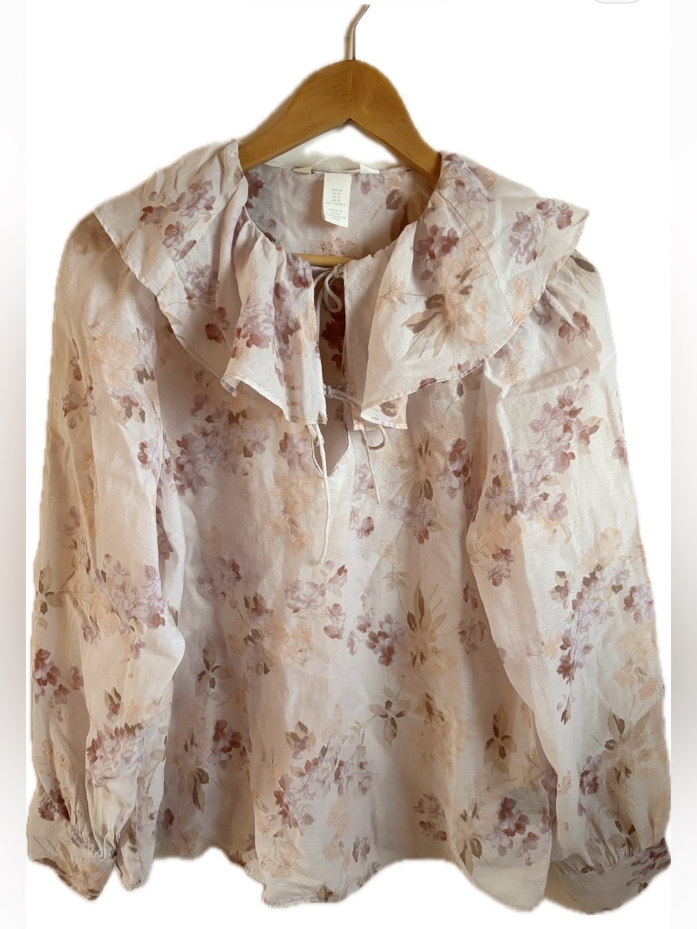 H&M Pale Pink Floral Ruffle Collar Lyocell Blouse